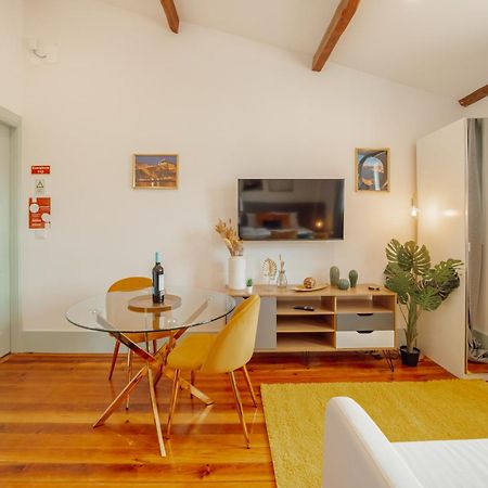 Downtown Suites By Vacationy Porto Bagian luar foto