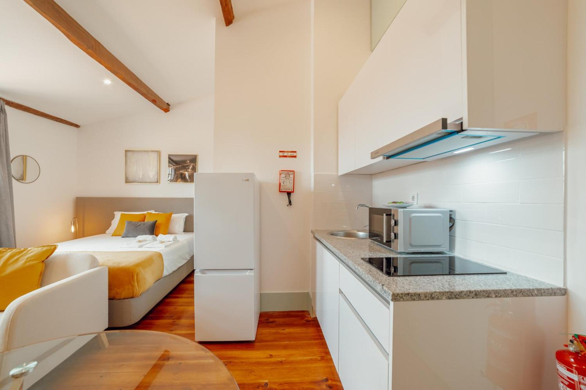 Downtown Suites By Vacationy Porto Bagian luar foto