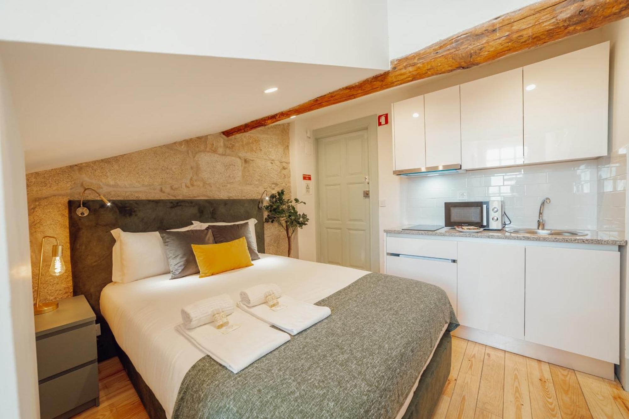 Downtown Suites By Vacationy Porto Bagian luar foto