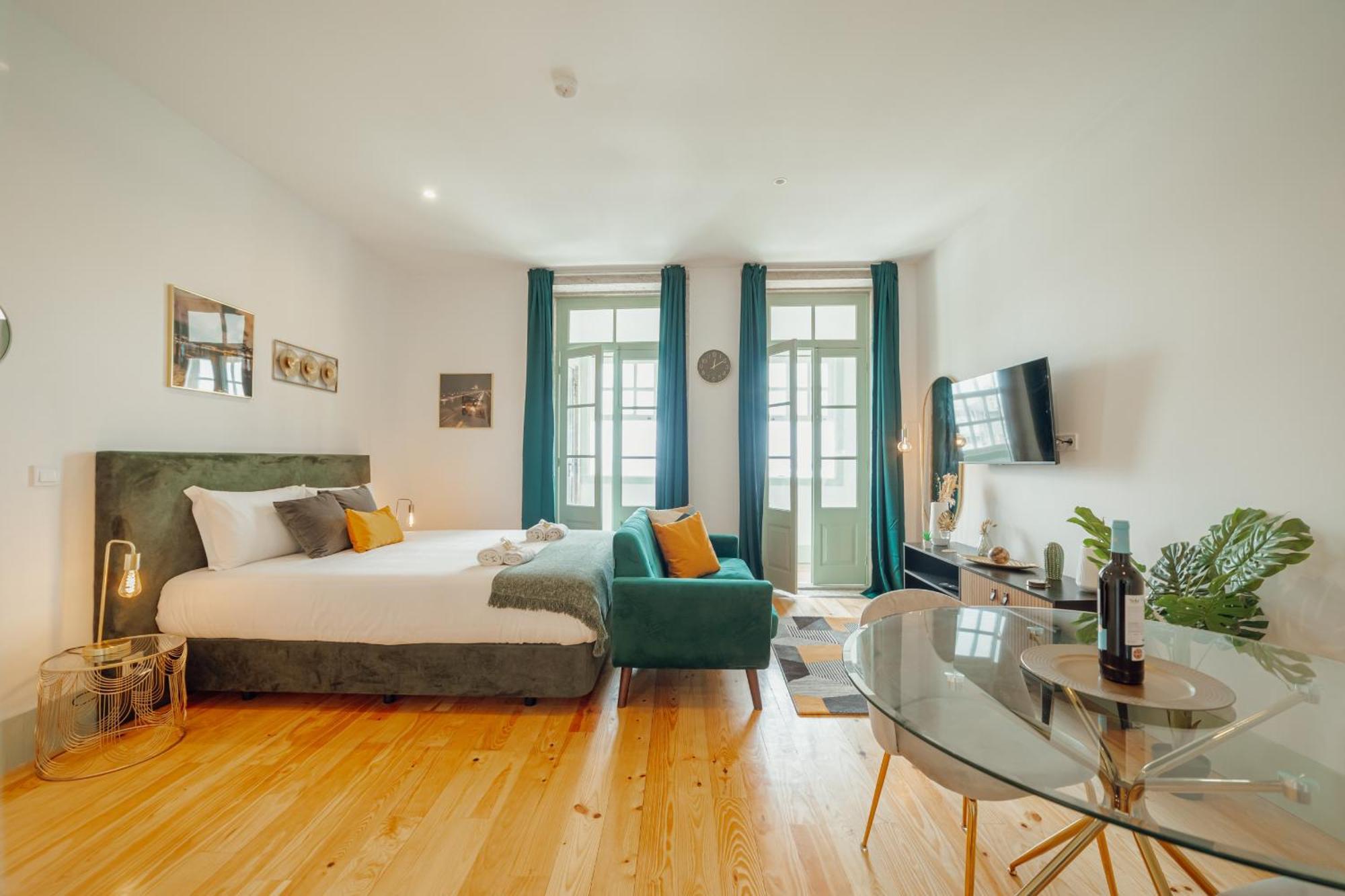 Downtown Suites By Vacationy Porto Bagian luar foto