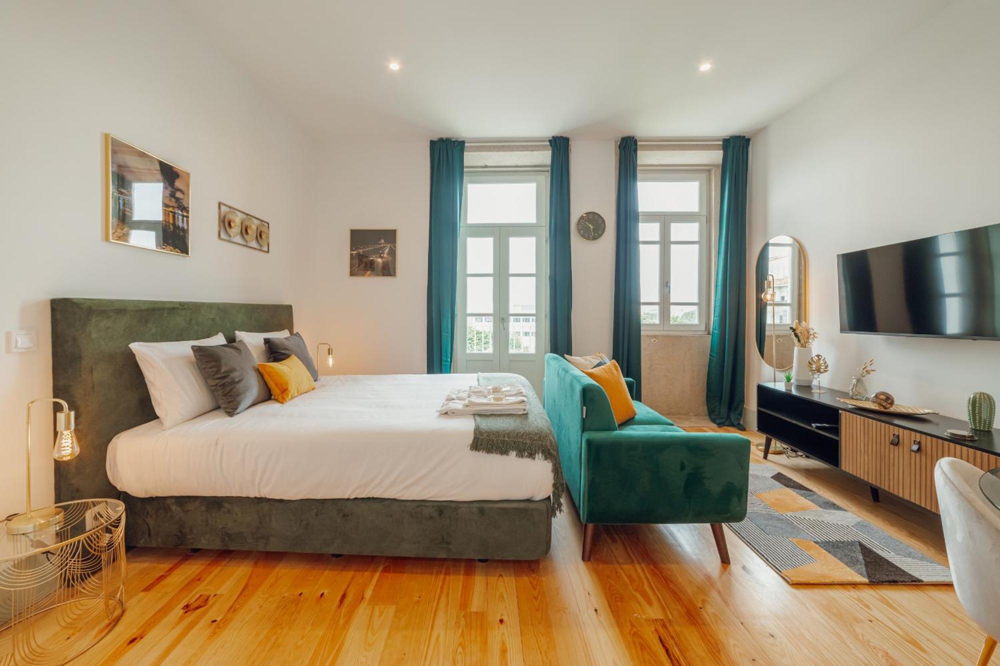 Downtown Suites By Vacationy Porto Bagian luar foto