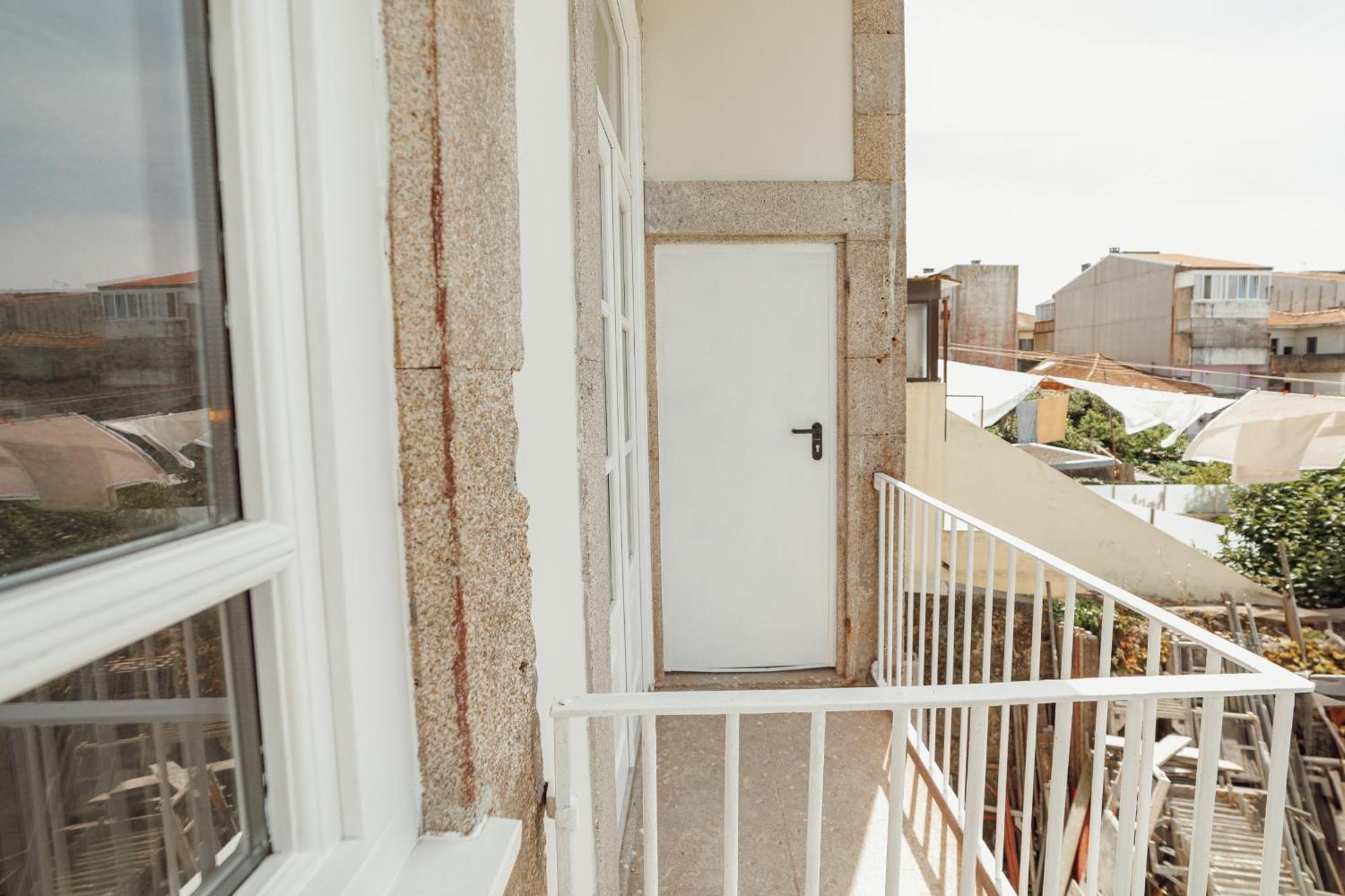 Downtown Suites By Vacationy Porto Bagian luar foto